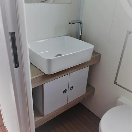펜션 Schwimmendes Ferienhaus Emma Mit Grosszuegiger Dachterrasse Buchholz (Mecklenburg-Vorpommern)